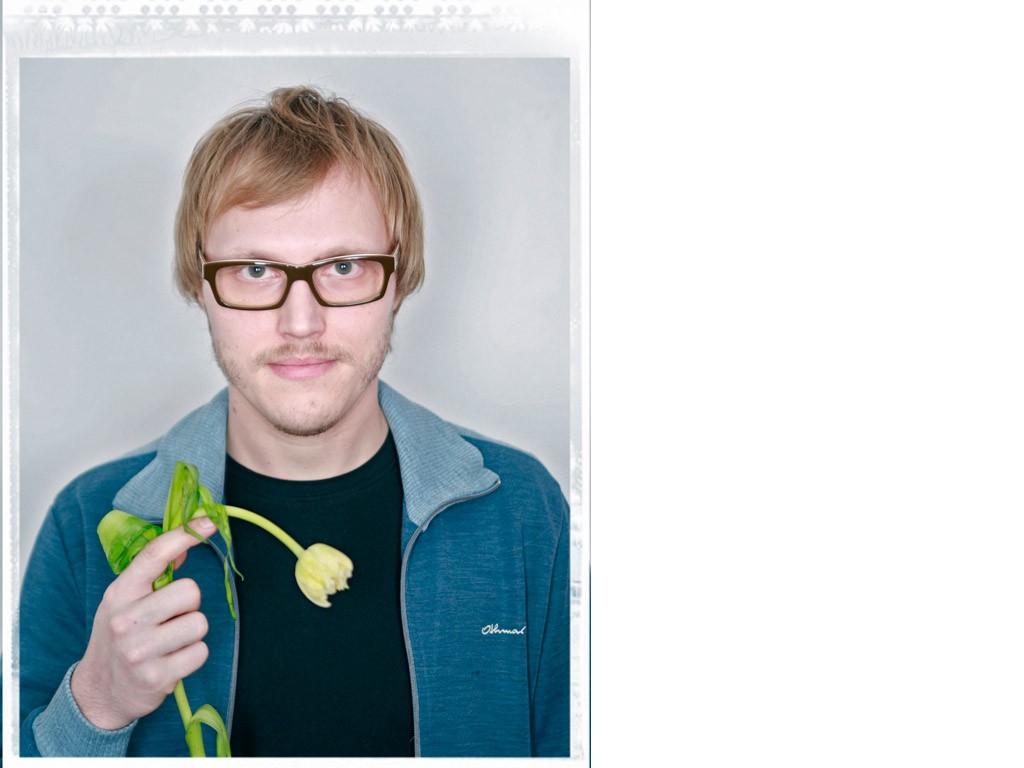 Garish: Press pictures